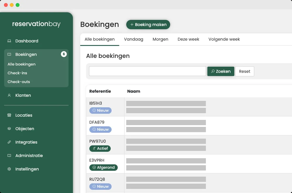 Die Buchungsliste von reservationbay mit Referenz und Status je Vermietung.
